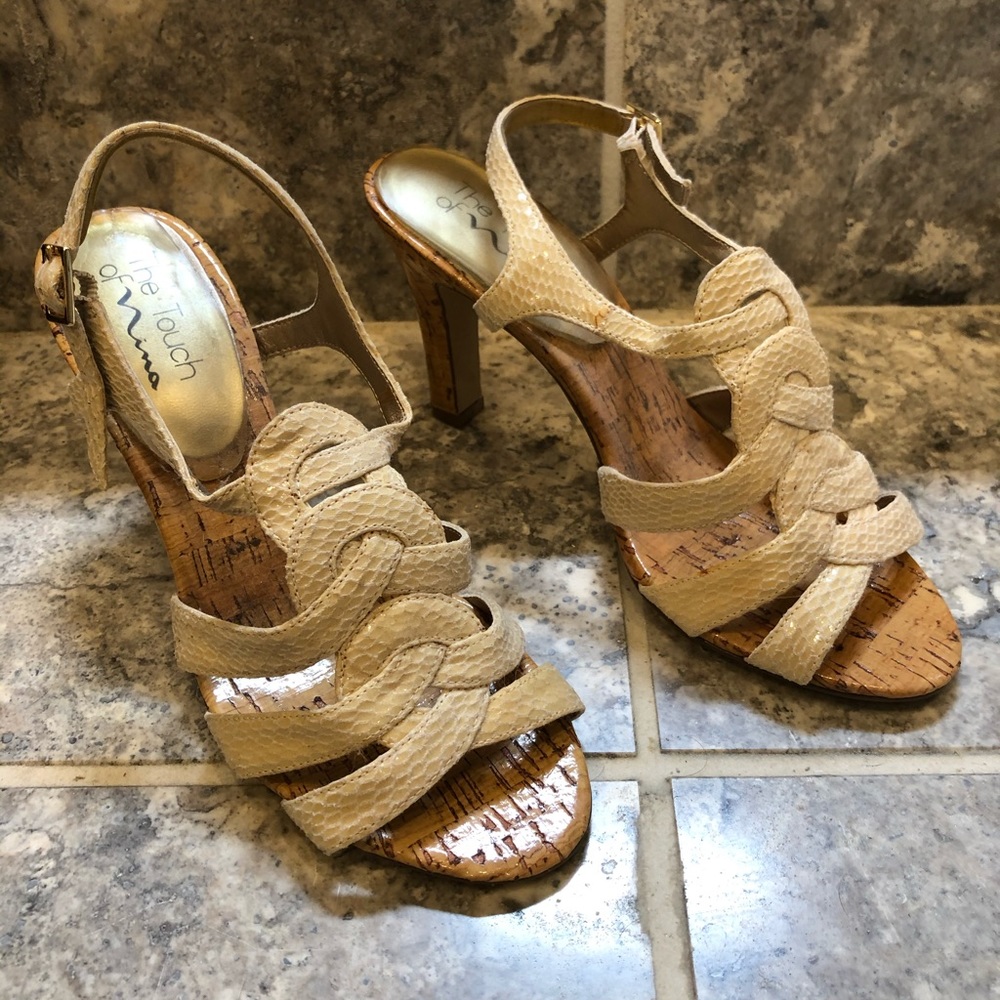 Women’s cream heels